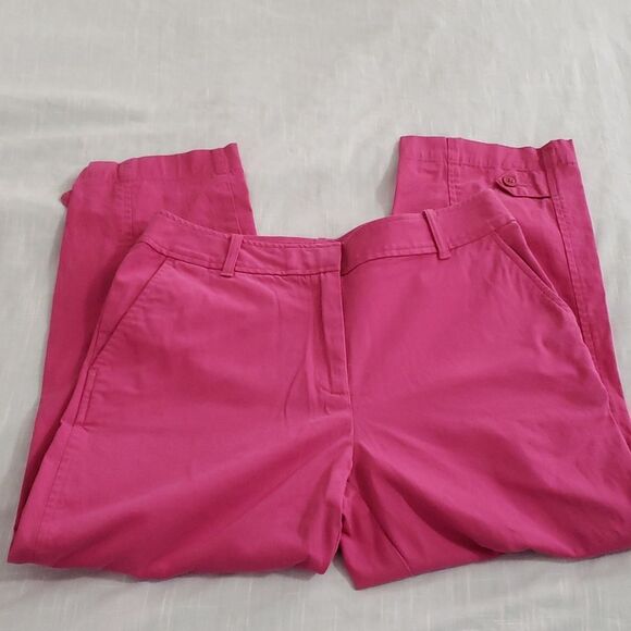 Talbots. Fushia Cropped Pants. High Rise with 2 Front Pockets. Size 4. - Picture 1 of 13